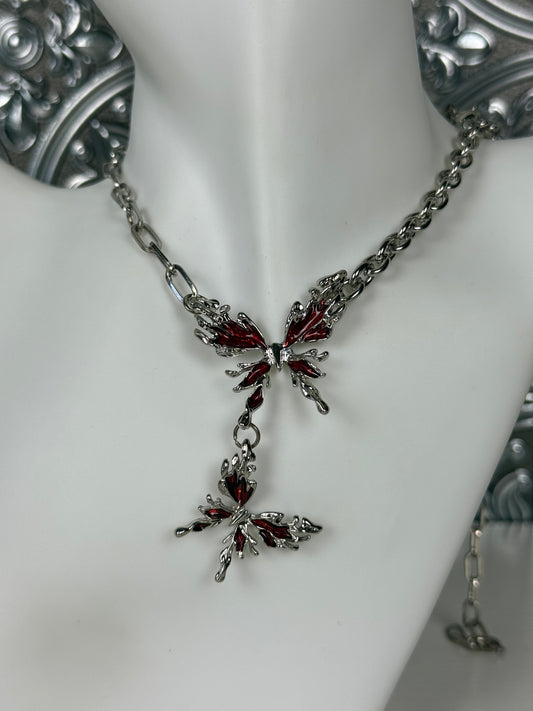 Nocturne Flutter Necklace
